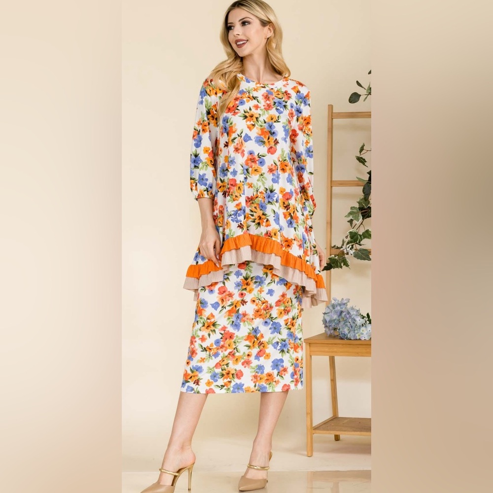 •Celeste brand•Floral Print Dress with Orange  Accents•Size large•New•